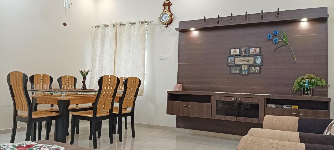 Shi'S Vilva - The Bungalow In Coimbatore - Near Airport, Kmch, Codesia Ngoại thất bức ảnh