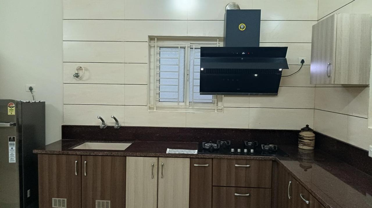 Shi'S Vilva - The Bungalow In Coimbatore - Near Airport, Kmch, Codesia Ngoại thất bức ảnh
