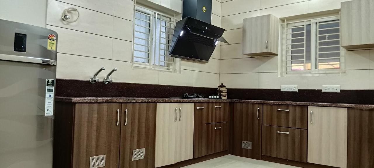 Shi'S Vilva - The Bungalow In Coimbatore - Near Airport, Kmch, Codesia Ngoại thất bức ảnh